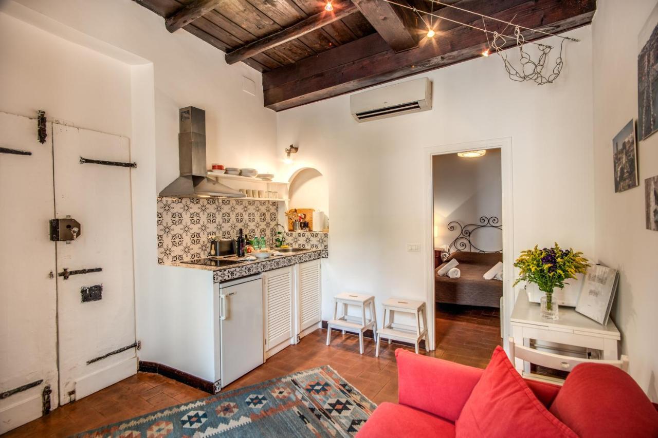 Lovely Flat In The Heart Of Trastevere Roma Exterior foto
